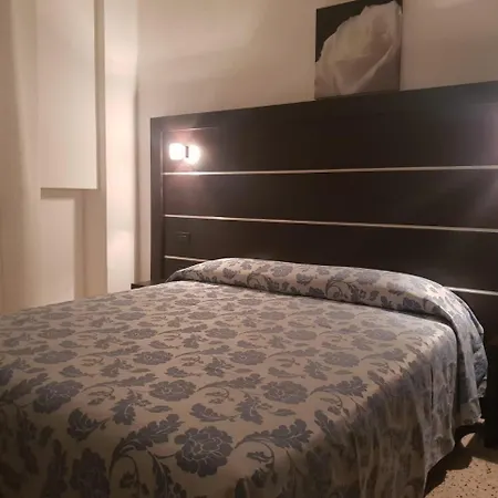 Riva Szálloda 2*